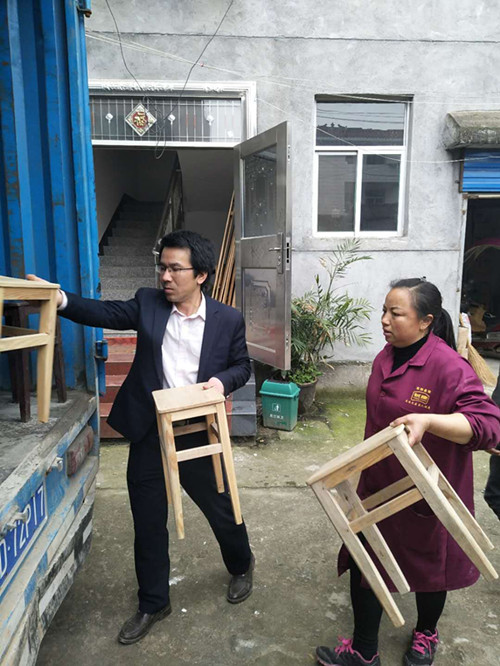 微信图片_2chaiqian_副本.jpg