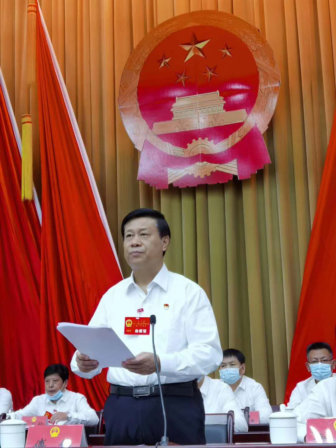 闭幕图片2.png