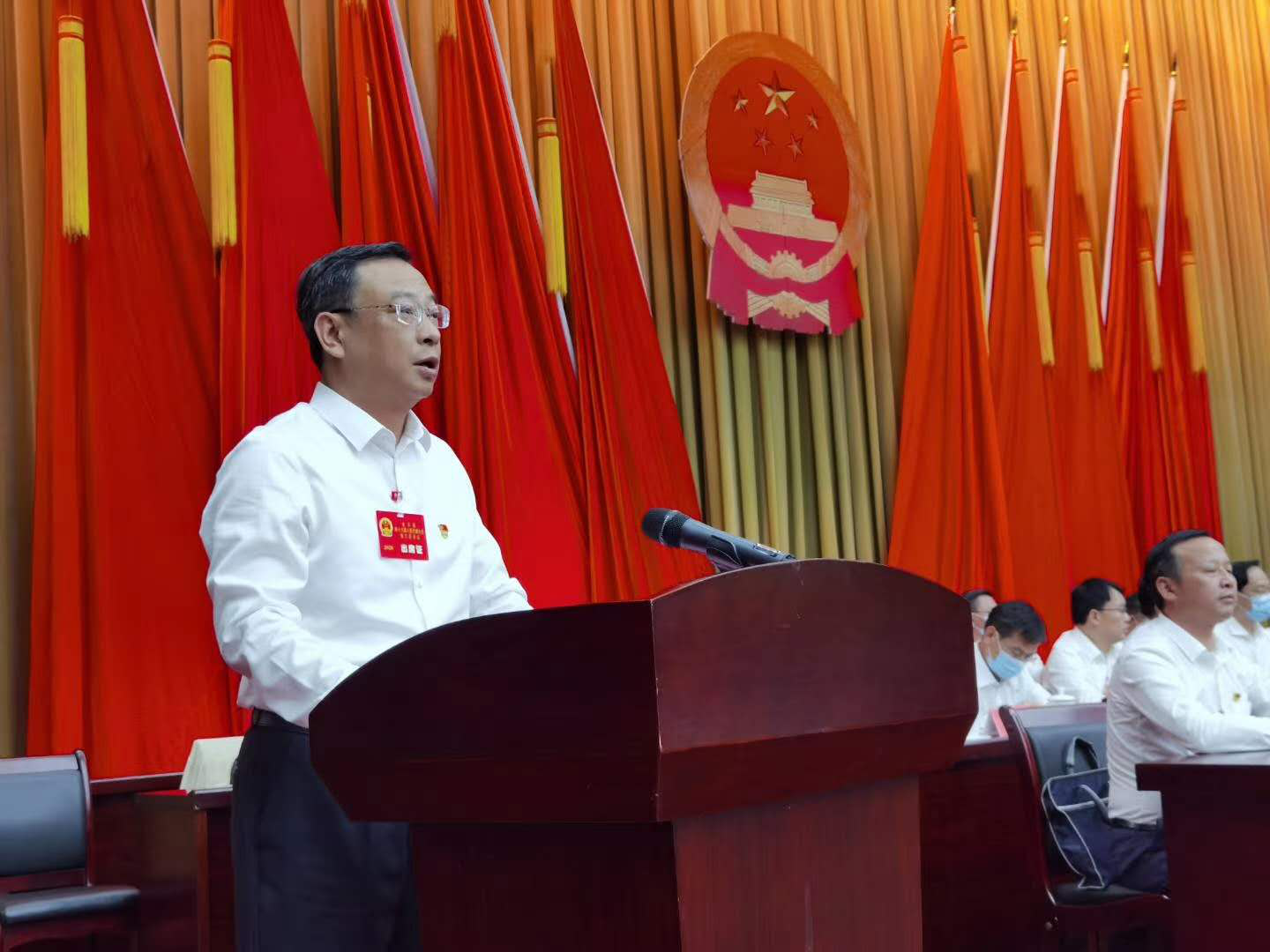 闭幕图片7.png
