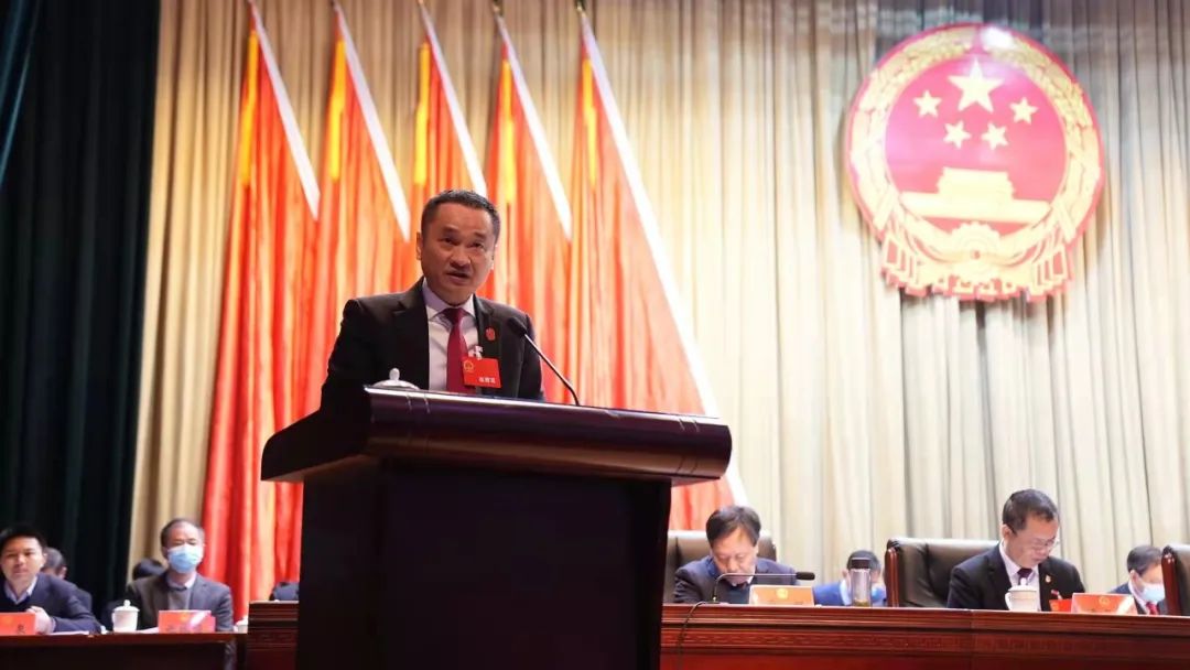 法院院长周晓斌照片.jpg